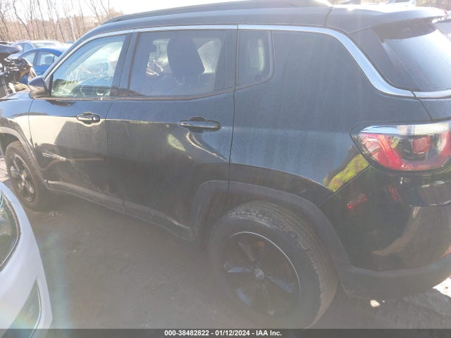Jeep Compass Latitude 4x4 2019 3C4NJDBB6KT647498 Image 14