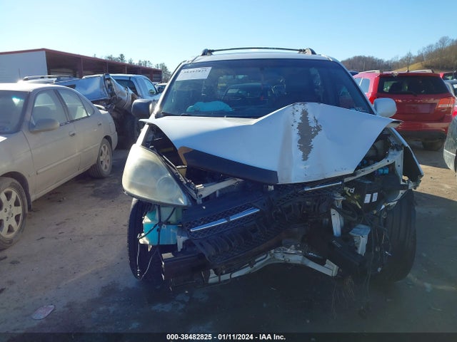 2004 TOYOTA SIENNA XLE LIMITED VIN: 5TDBA22C44S010011