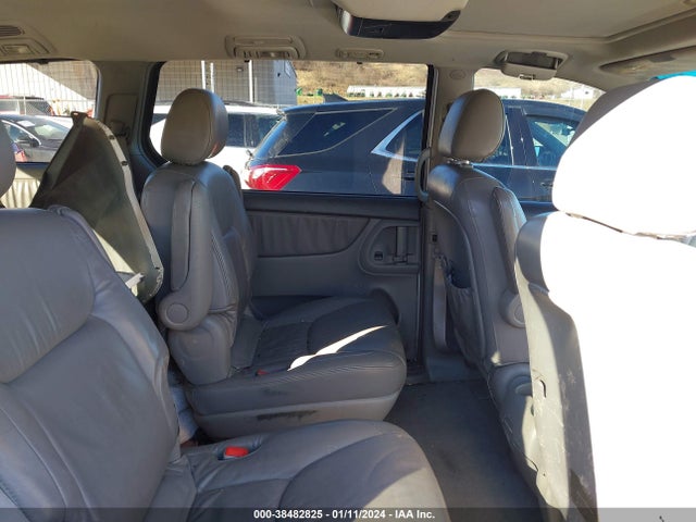 2004 TOYOTA SIENNA XLE LIMITED VIN: 5TDBA22C44S010011
