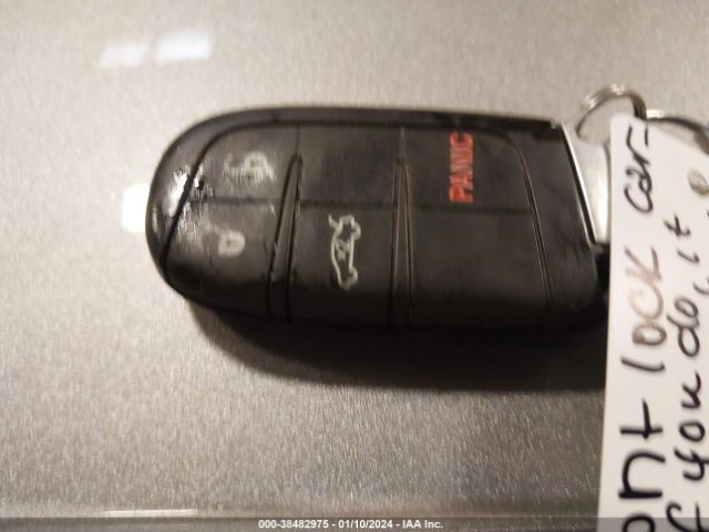 1C3CCCAB3GN167556 Chrysler 200 Limited