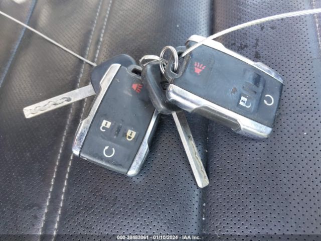 1GT12UEY1JF266565 GMC Sierra 2500hd Denali