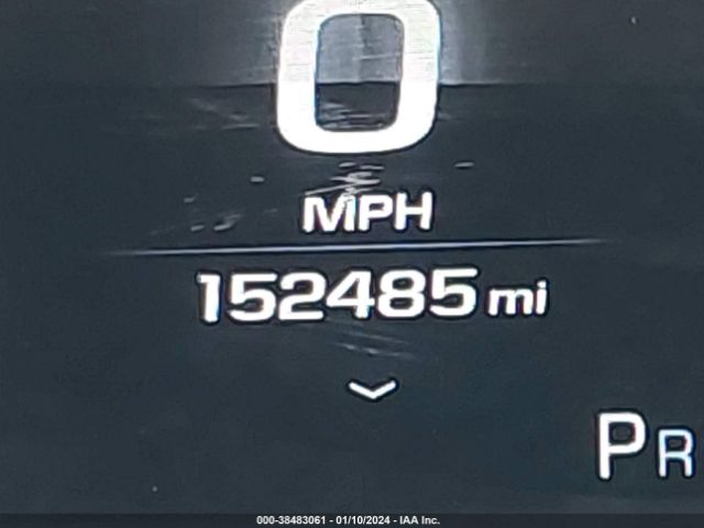 1GT12UEY1JF266565 GMC Sierra 2500hd Denali
