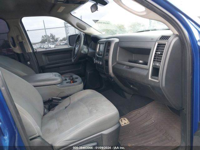 2018 RAM 1500 1C6RR7FGXJS138779 Photo 4