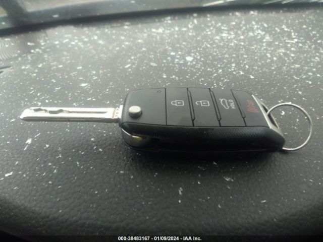 5XXGM4A71FG387087 KIA Optima Lx