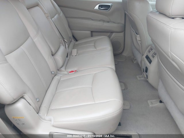2015 NISSAN PATHFINDER SL VIN: 5N1AR2MN1FC650745