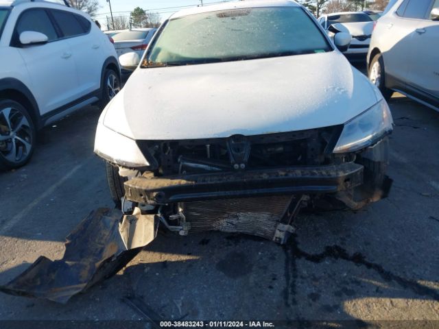 2015 VOLKSWAGEN JETTA 3VWLA7AJ9FM424872 Photo 5