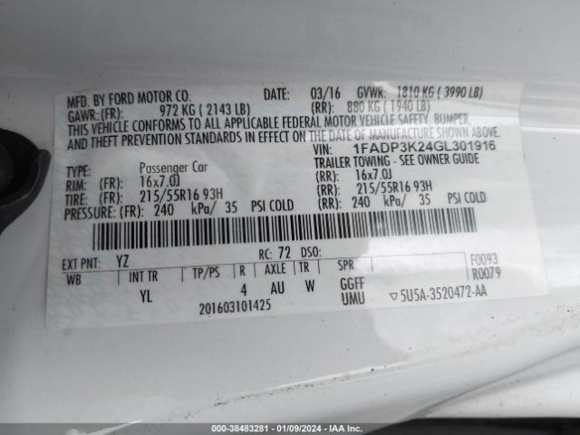 1FADP3K24GL301916 Ford FOCUS SE