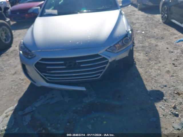 2018 HYUNDAI ELANTRA SEL VIN: 5NPD84LFXJH374962