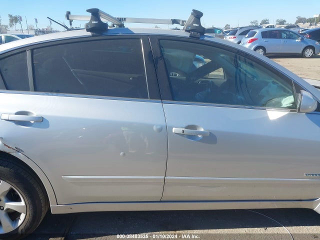 2007 NISSAN ALTIMA HYBRID VIN: 1N4CL21E27C147901