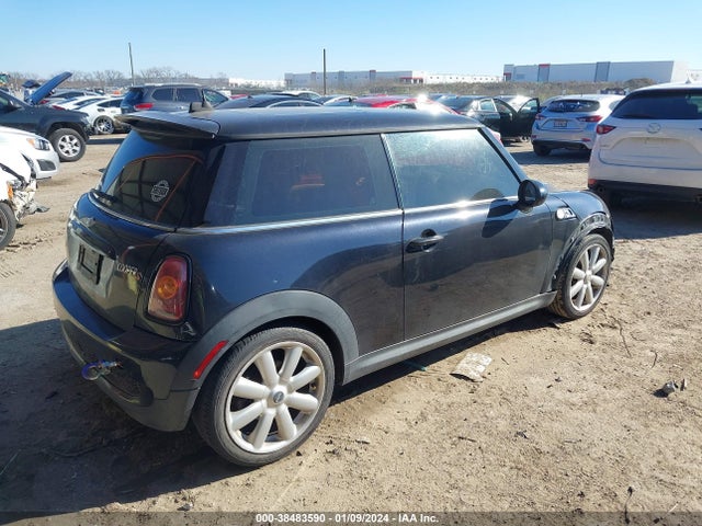 2008 MINI COOPER S WMWMF73578TT92675 Photo 3