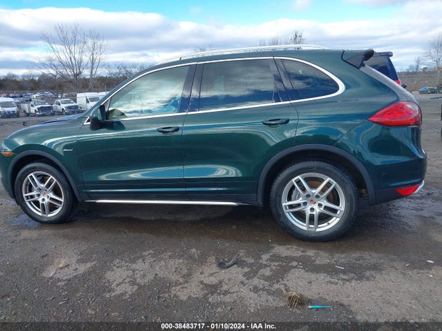 2013 PORSCHE CAYENNE DIESEL VIN: WP1AF2A22DLA43871