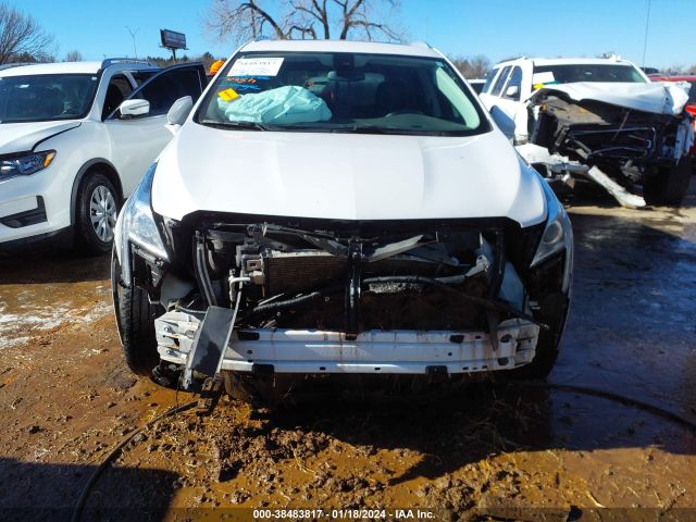 1GYKNDRS7JZ178579 Cadillac XT5 LUXURY