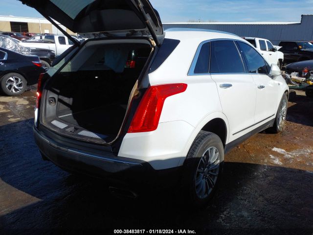 1GYKNDRS7JZ178579 Cadillac XT5 LUXURY