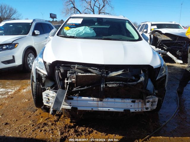 1GYKNDRS7JZ178579 Cadillac XT5 LUXURY