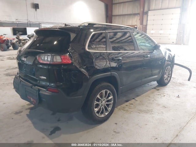1C4PJMLBXKD350778 Jeep Cherokee Latitude Plus 4x4