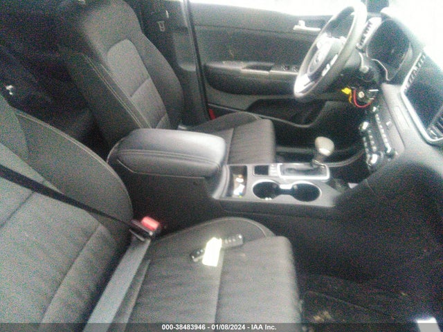 KIA Sportage Lx 2020 KNDPMCAC6L7790414 Image 5