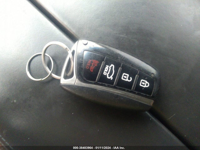 Hyundai Genesis 5.0 2015 KMHGN4JF8FU043881 Image 11