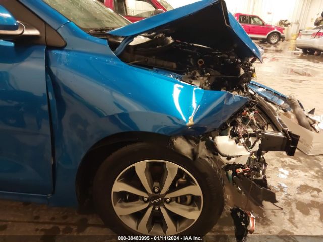 3KPA25AD7NE493512 KIA Rio 5-door S