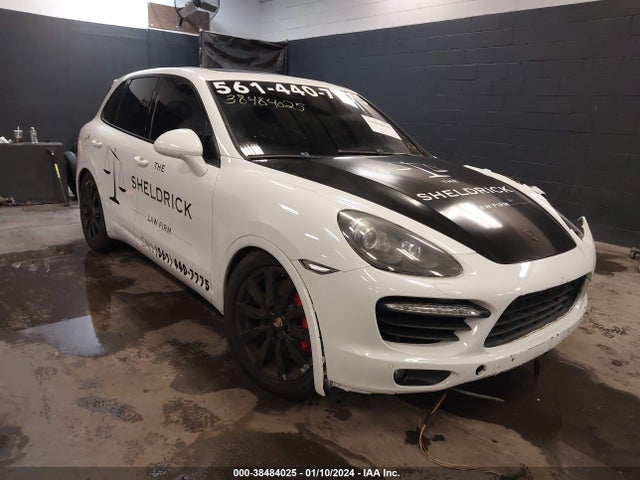 2012 PORSCHE CAYENNE WP1AC2A25CLA83031 Photo 0