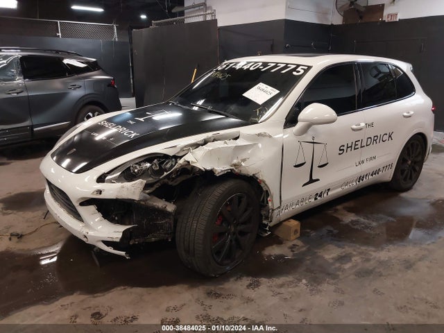 2012 PORSCHE CAYENNE WP1AC2A25CLA83031 Photo 5