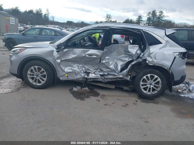 Ford ESCAPE SE 2020 1FMCU9G6XLUB53705 Image 6