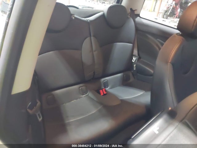 2009 MINI COOPER WMWMF335X9TU75737 Photo 7
