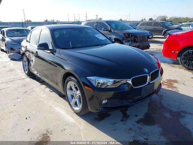 BMW 320i Xdrive 2015 WBA3C3G56FNT51253 Image 1