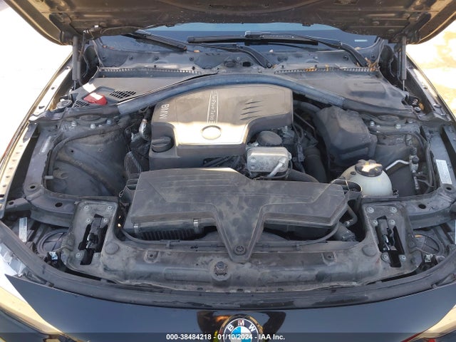 BMW 320i Xdrive 2015 WBA3C3G56FNT51253 Image 10