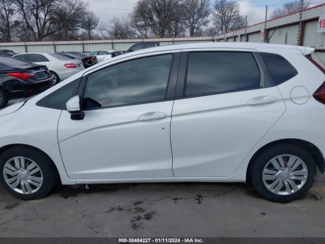 3HGGK5H5XFM740975 Honda FIT LX