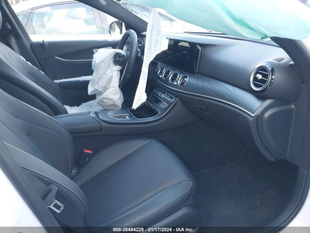 W1KZF8EB0PB115717 Mercedes-Benz E 350 4matic