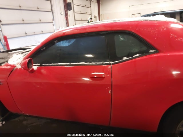Dodge Challenger 392 Hemi Scat Pack Shaker 2016 2C3CDZFJ0GH338563 Image 15
