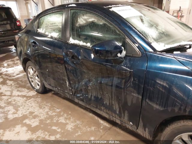 3MYDLBZV1GY146945 Scion IA