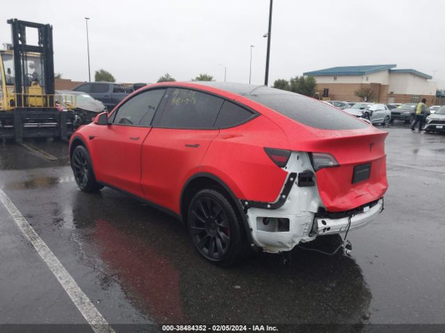 2022 TESLA MODEL Y 7SAYGDEE1NF538325 Photo 2