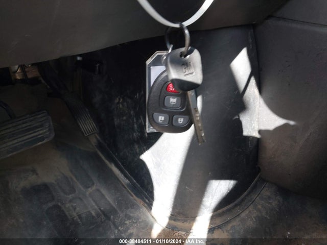 Chevrolet Express 2500 Work Van 2017 1GCWGAFF2H1163679 Image 11
