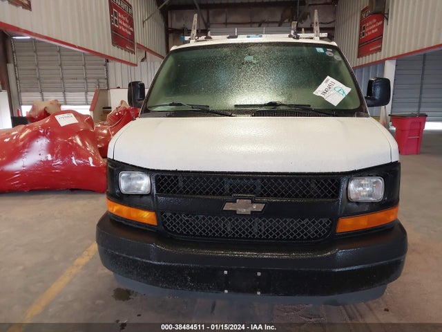 Chevrolet Express 2500 Work Van 2017 1GCWGAFF2H1163679 Image 12