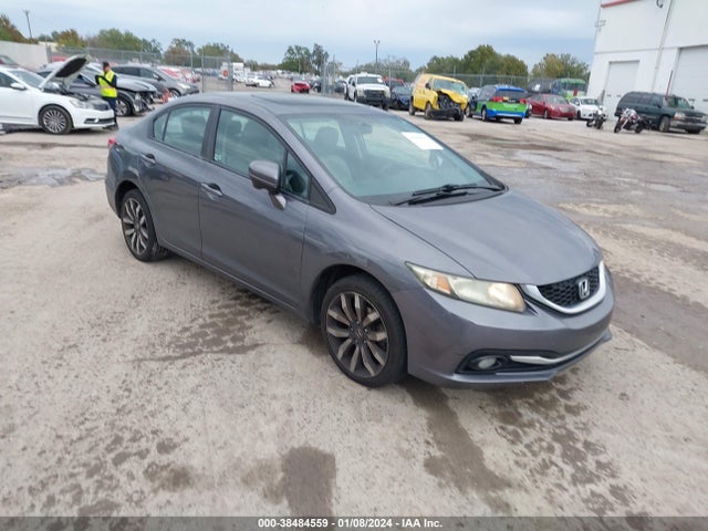 2015 2HGFB2F98FH517977 main image