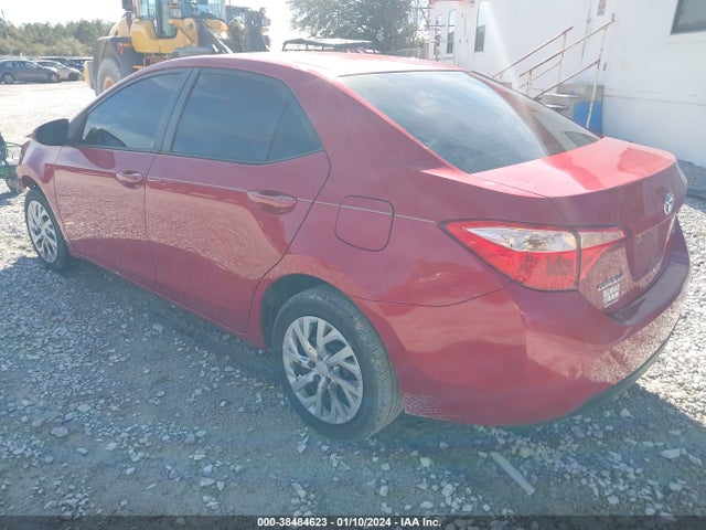 Toyota COROLLA LE 2018 2T1BURHEXJC992219 Image 3