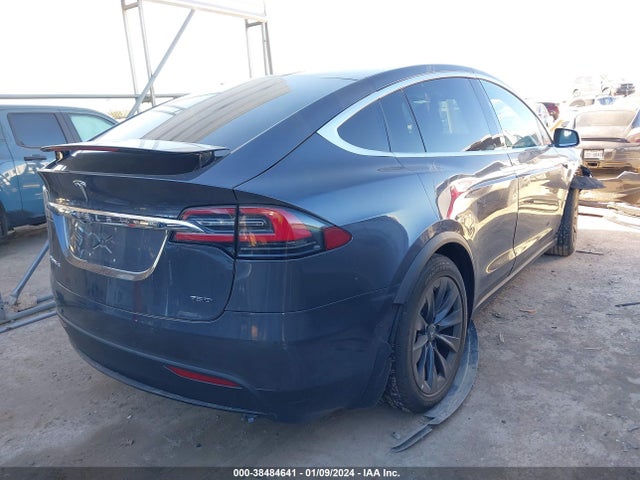 5YJXCBE24JF136467 Tesla Model X 100d/75d/p100d