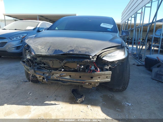 5YJXCBE24JF136467 Tesla Model X 100d/75d/p100d