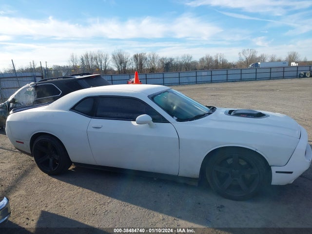 Dodge Challenger 392 Hemi Scat Pack Shaker 2017 2C3CDZFJXHH536018 Image 13