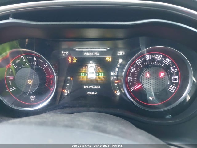 Dodge Challenger 392 Hemi Scat Pack Shaker 2017 2C3CDZFJXHH536018 Image 7