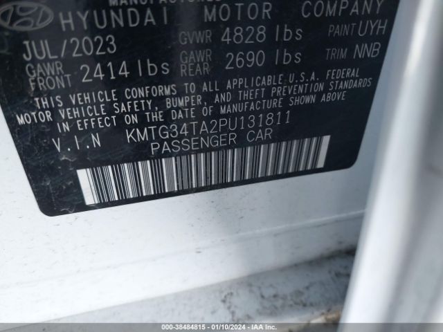 KMTG34TA2PU131811 Genesis G70 2.0t Awd