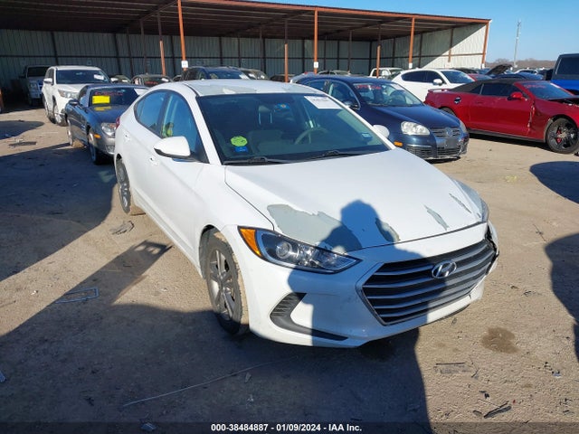2018 HYUNDAI ELANTRA SEL VIN: 5NPD84LF6JH235069