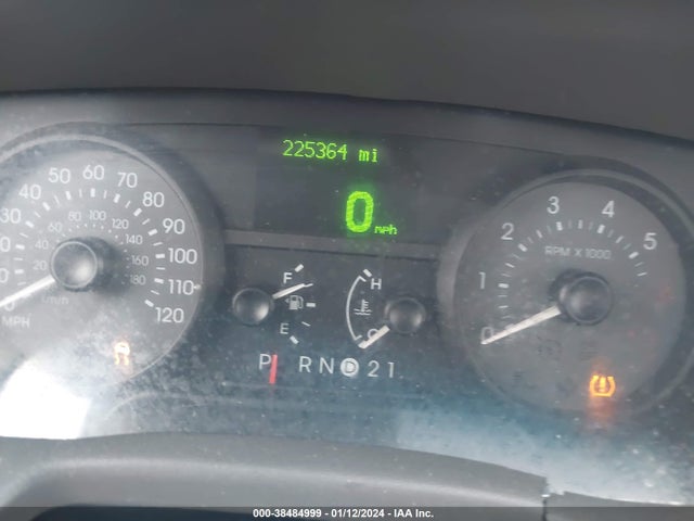 2009 MERCURY GRAND MARQUIS LS (FLEET ONLY) VIN: 2MEHM75V39X627101