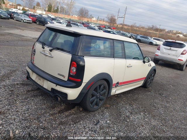 2010 MINI COOPER S CLUBMAN WMWMM3C56ATP76242 Photo 3