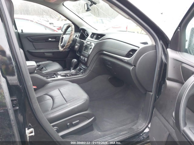 Chevrolet Traverse 2lt 2017 1GNKRHKDXHJ155973 Image 5