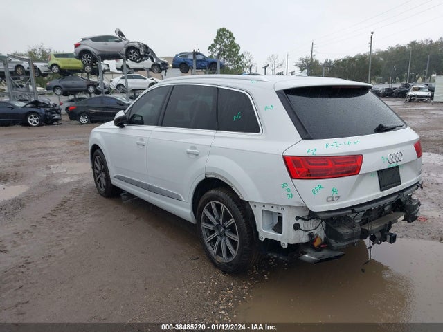 Audi Q7 3.0t Premium 2017 WA1LAAF78HD010388 Image 3