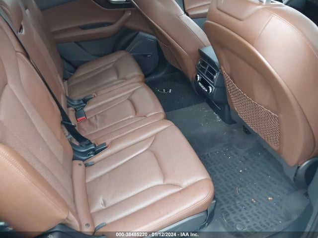 Audi Q7 3.0t Premium 2017 WA1LAAF78HD010388 Image 8