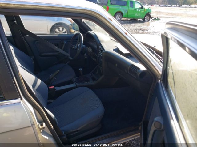 1991 BMW 318 WBAAJ9316MEJ03746 Photo 4