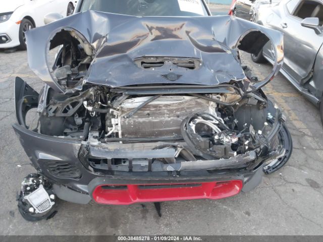2021 MINI JOHN COOPER WORKS GP WMWXX9C08M2N19718 Photo 5